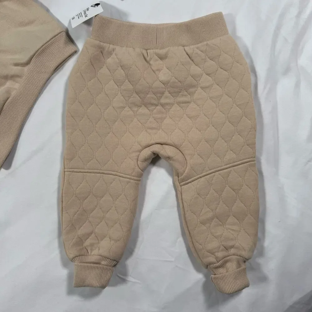 NWT Nike baby two piece sweat set beige and pink size 12M